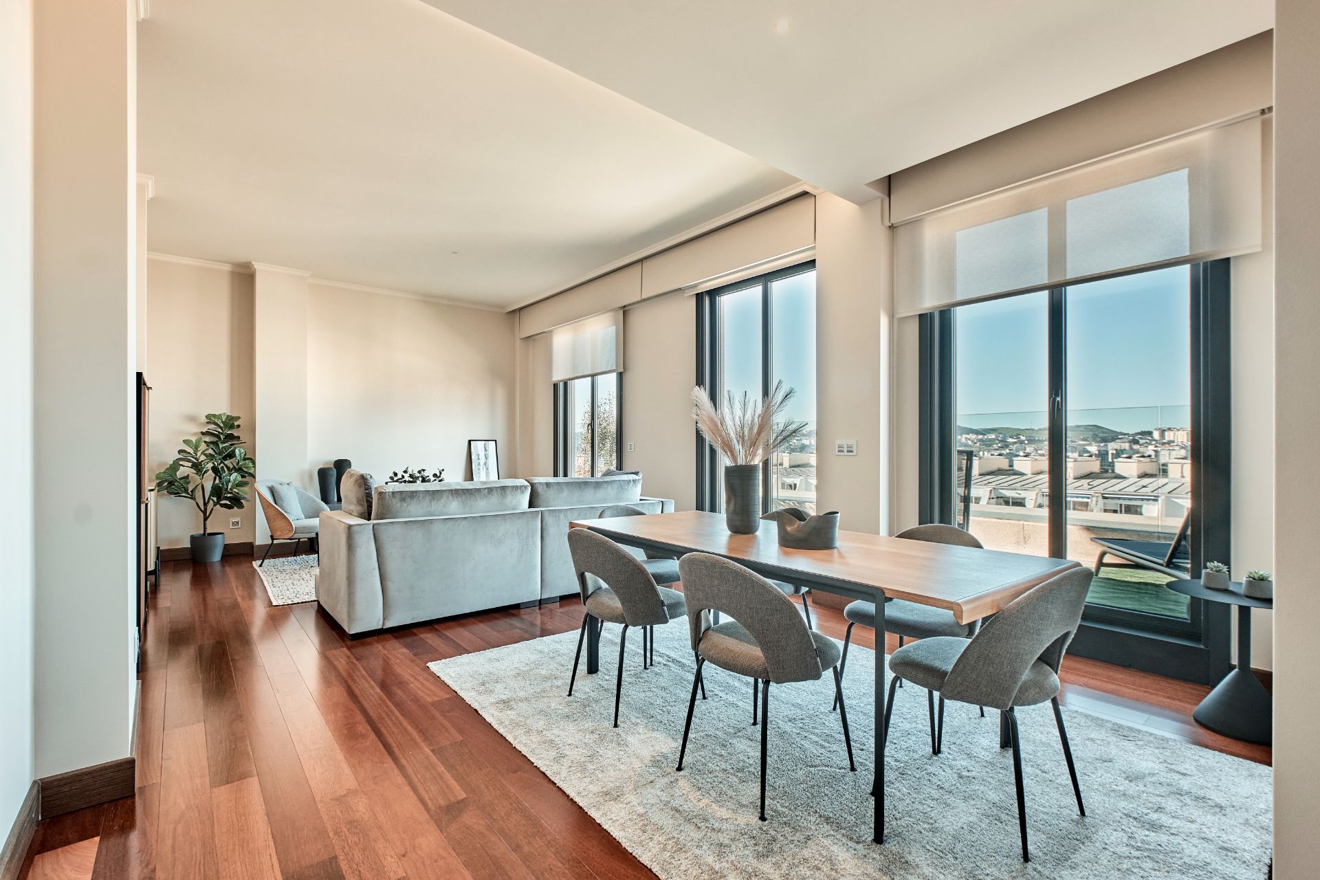 Sala d'estar de Àtic en venda en A Coruña Capital  amb Aire condicionat, Parquet i Terrassa