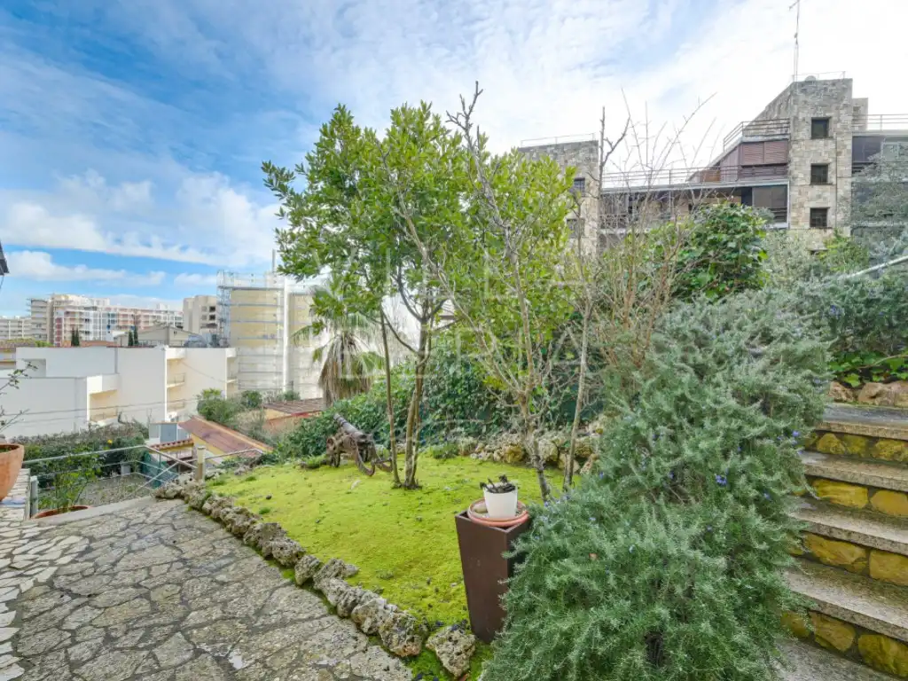 Casa amb piscina en venda a Avenida Pau Casals, imagen 57