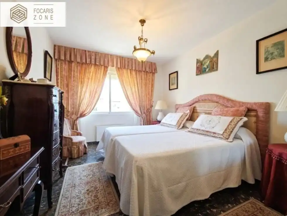 Habitación de Piso en venta en Málaga con Aire acondicionado, Calefacción y Jardín privado