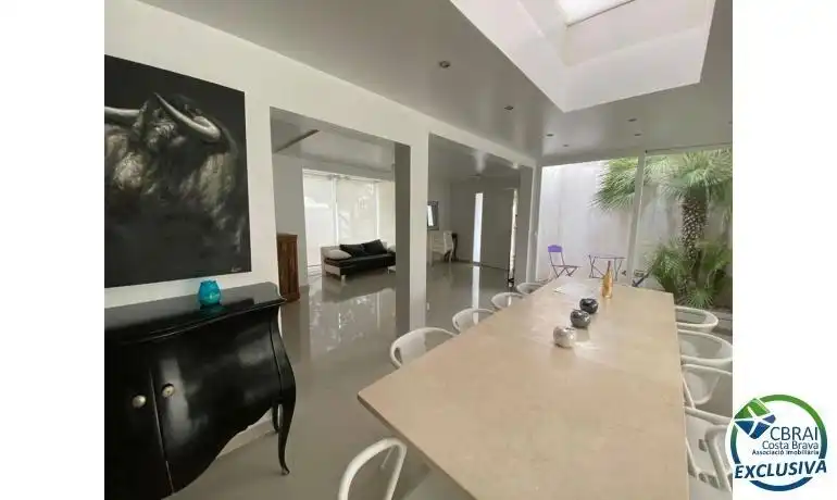 Casa amb piscina en venda a Carrer Carrer Falconera, imagen 8