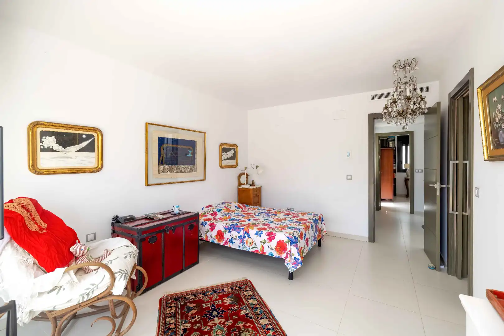 Dormitori de Casa adosada en venda en Marbella amb Aire condicionat, Calefacció i Terrassa