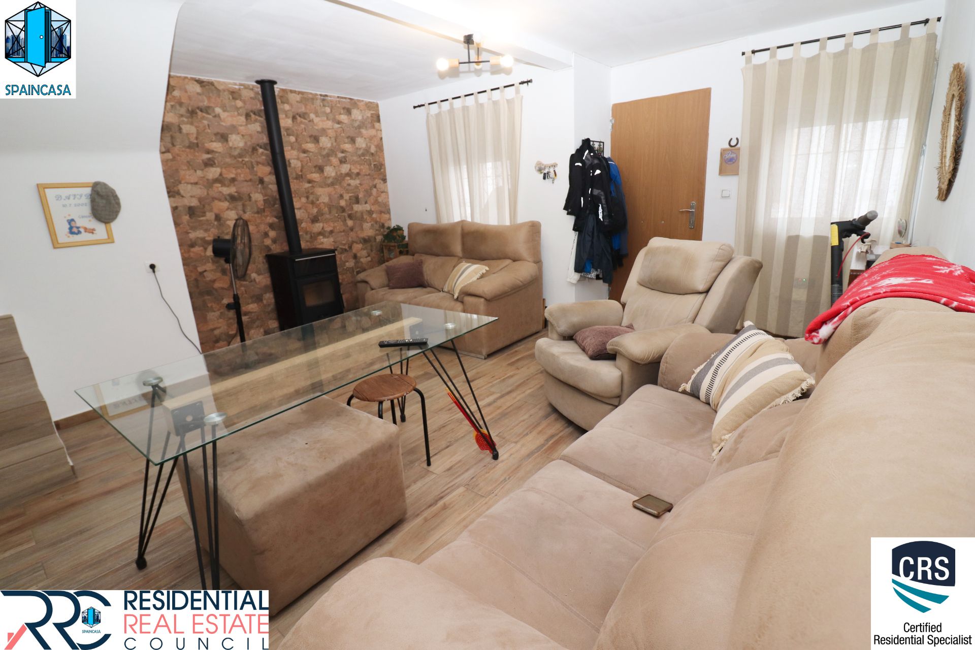 Sala d'estar de Casa adosada en venda en Aljaraque amb Aire condicionat