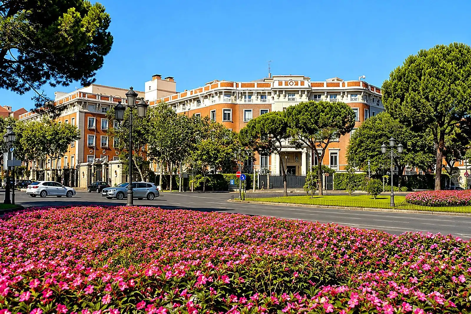 Exterior view of Flat for rent in Madrid  with Furnished