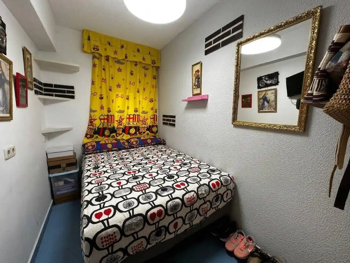 Bedroom of Flat for sale in Parla