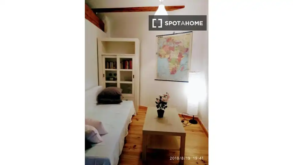Flat with terrace to rent in Ciutat Vella, imagen 18