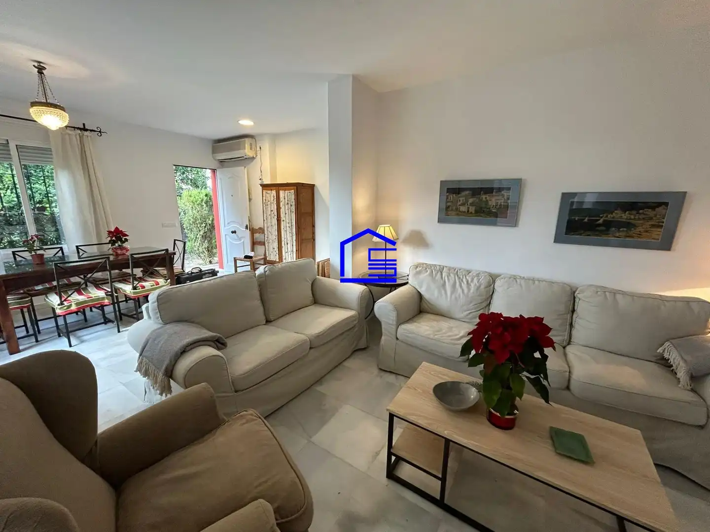 Sala de estar de Casa o chalet de alquiler en El Puerto de Santa María con Aire acondicionado, Calefacción y Jardín privado
