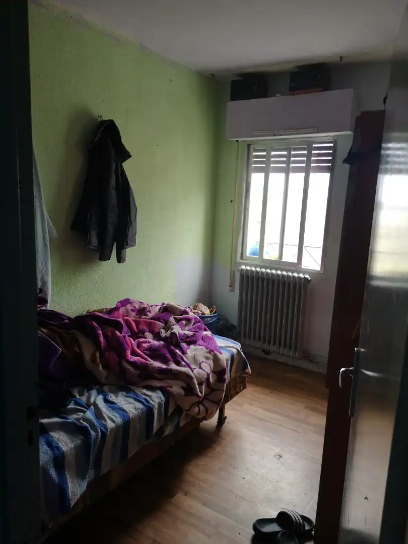 Habitación de Piso en venta en Madrid con Amueblado