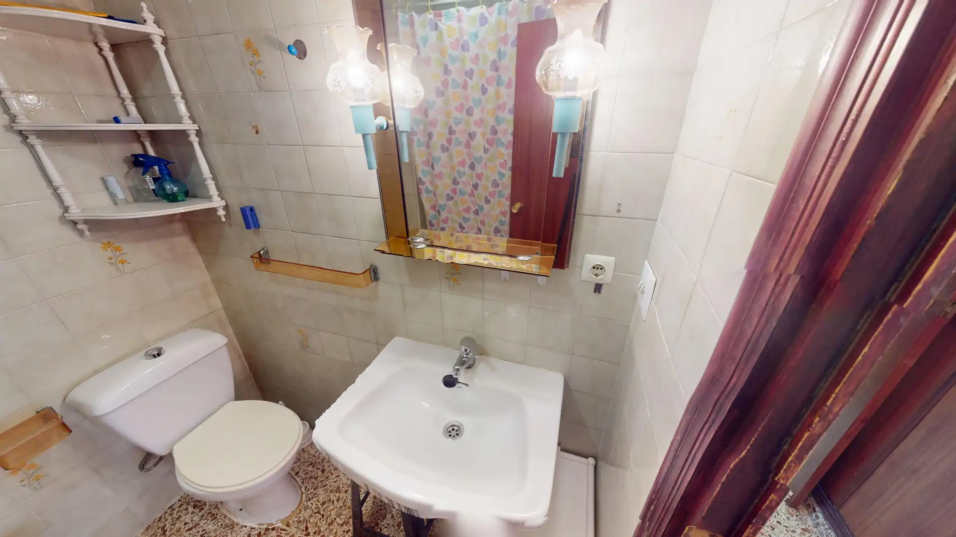 Bathroom of Flat for sale in Elche / Elx  with Furnished and Balcony