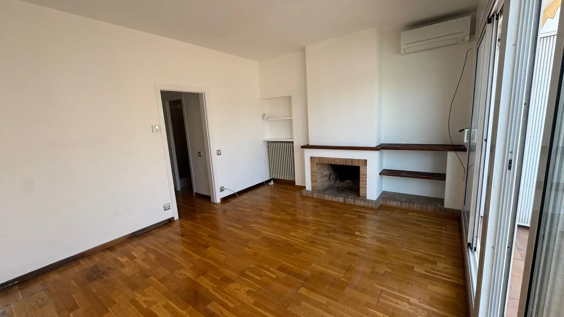 Sala de estar de Ático en venta en Barcelona con Aire acondicionado, Terraza y Balcón