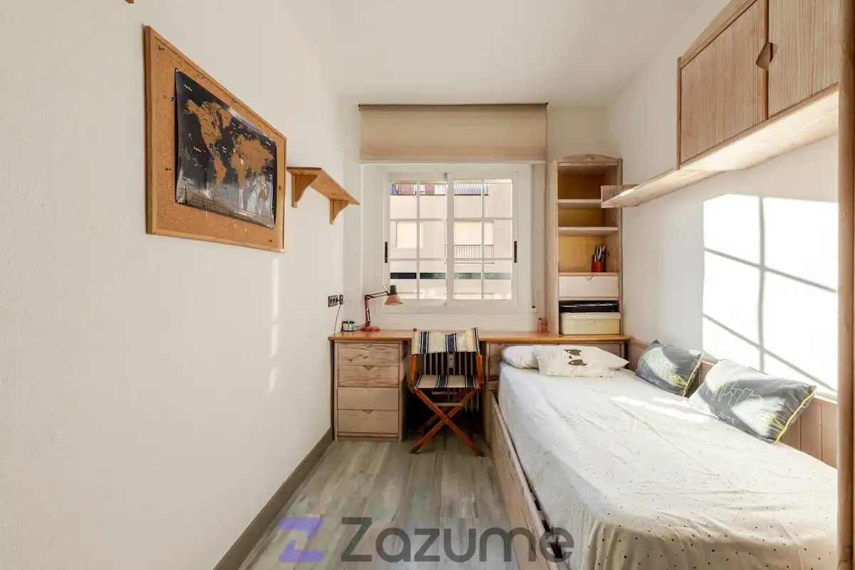 Bedroom of Flat for rent in Carabanchel