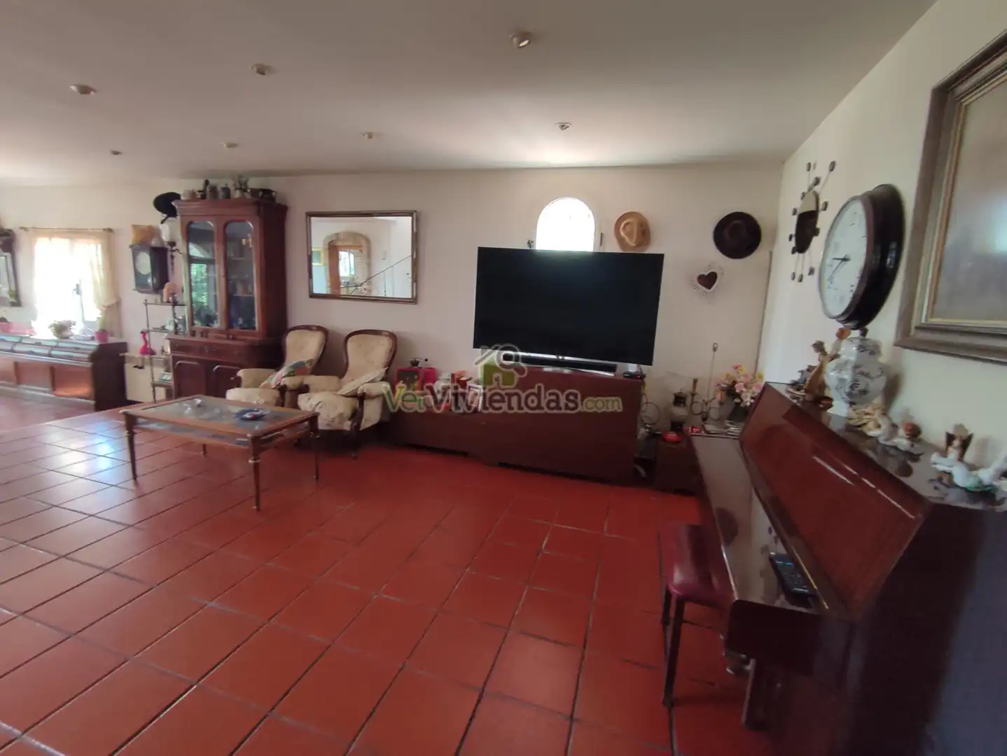 Sala d'estar de Casa o xalet en venda en Esparreguera amb Aire condicionat, Calefacció i Jardí privat