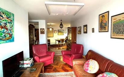 Living room of Flat for sale in Bilbao   with Terrace and Balcony