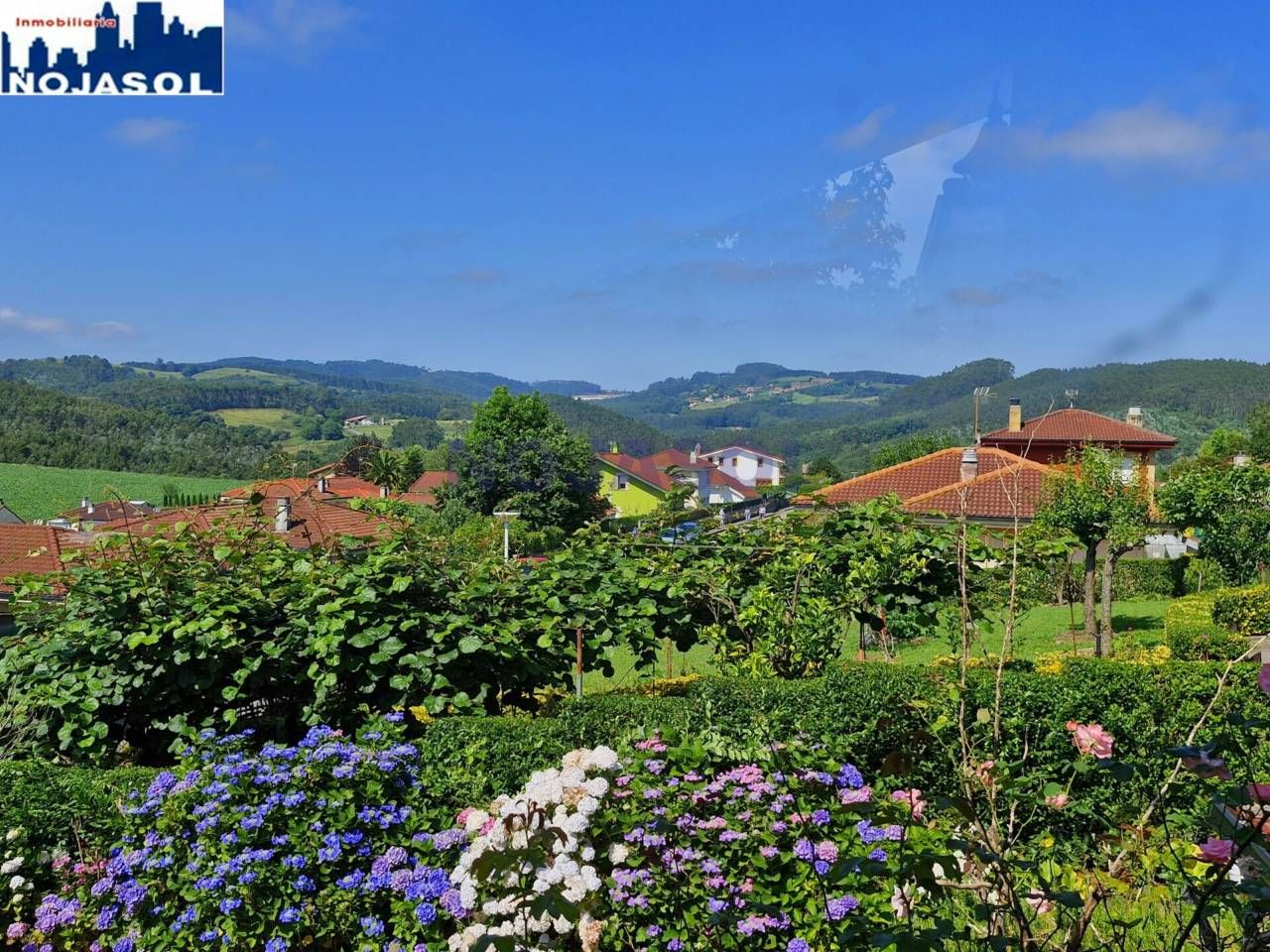 Jardí de Casa o xalet en venda en Meruelo amb Calefacció, Jardí privat i Terrassa