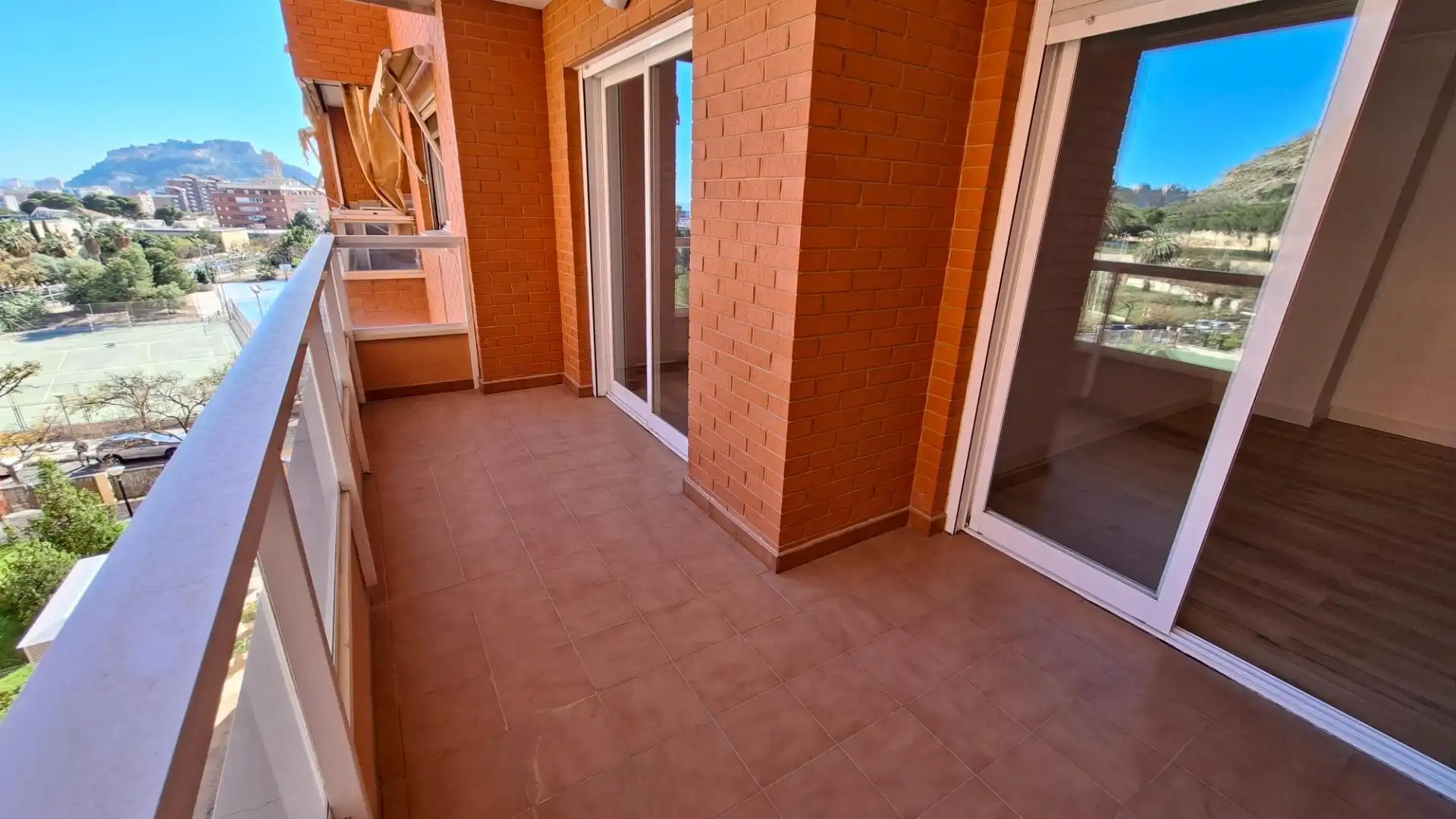 Balcony of Flat for sale in Alicante / Alacant  with Terrace and Storage room
