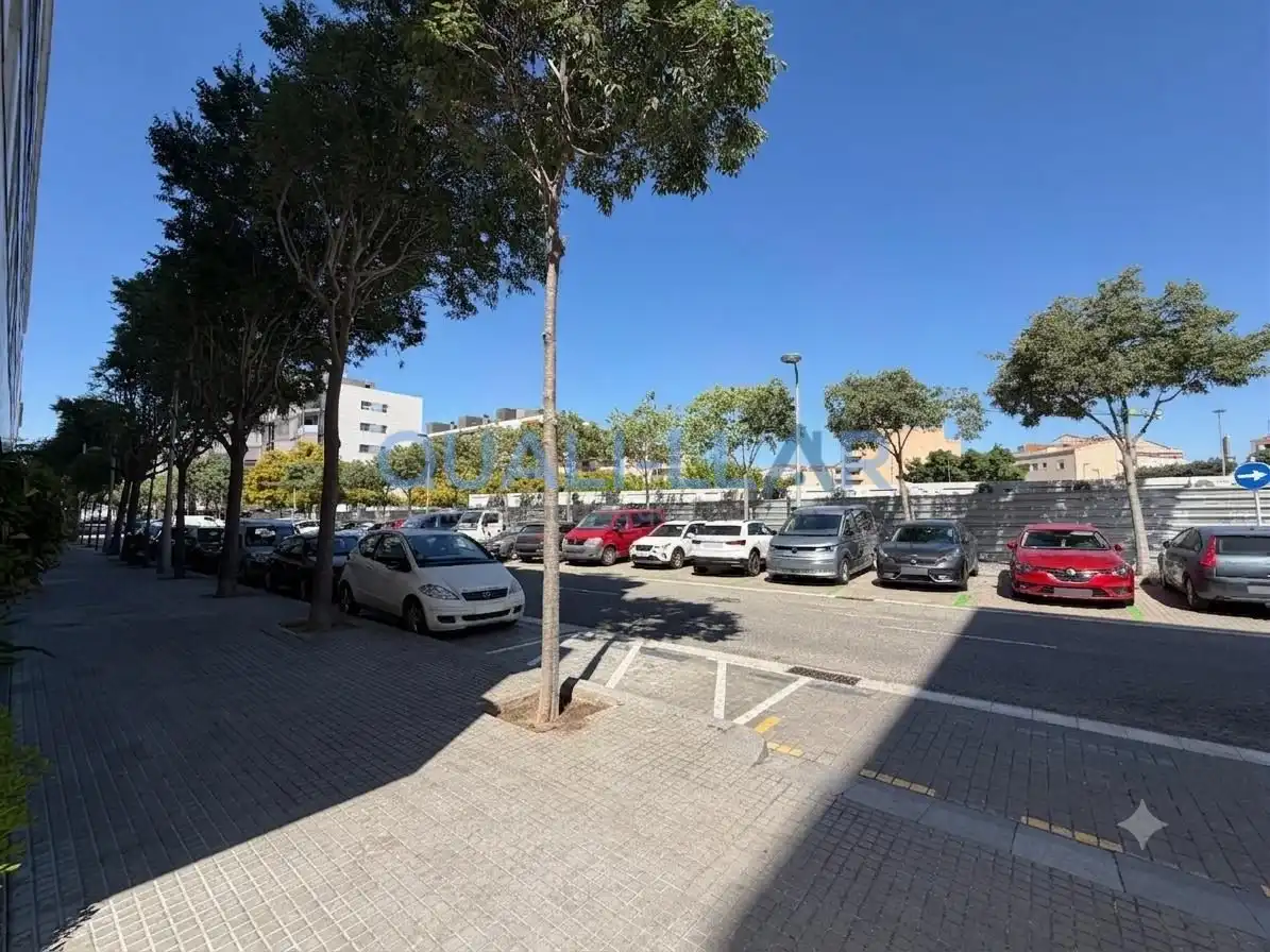 Aparcament de Garatge en venda en Sant Feliu de Llobregat