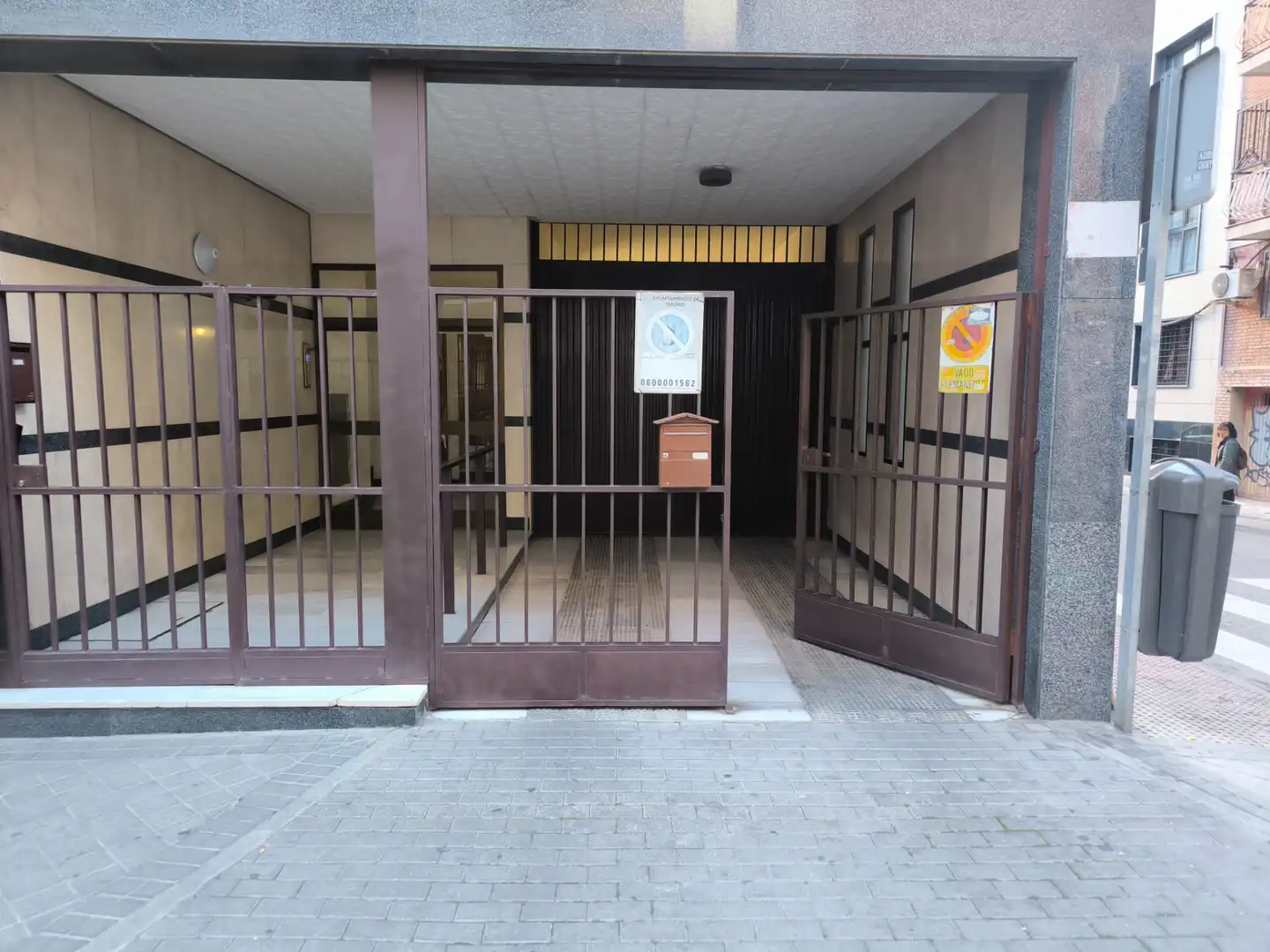 Garaje en venta en Madrid con Alarma
