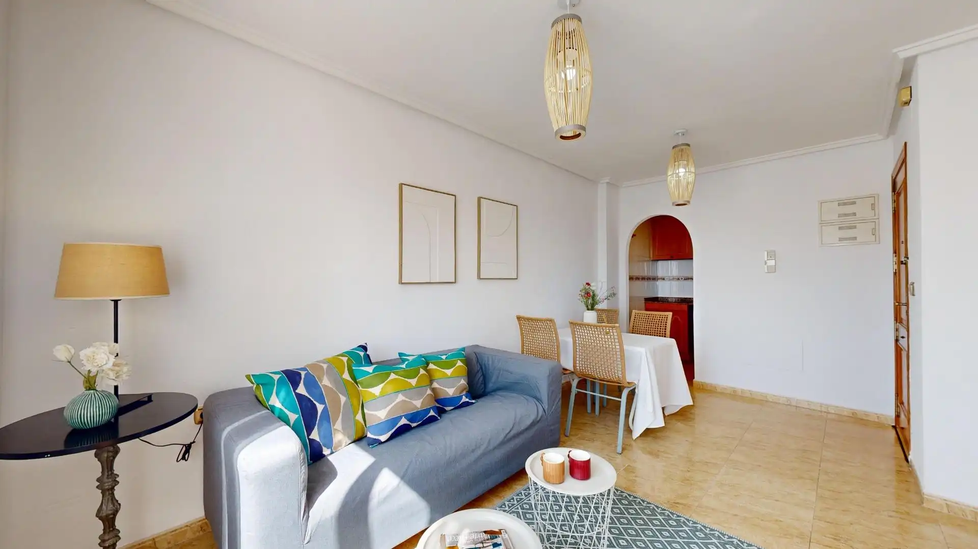 Sala de estar de Apartamento en venta en Los Montesinos con Terraza