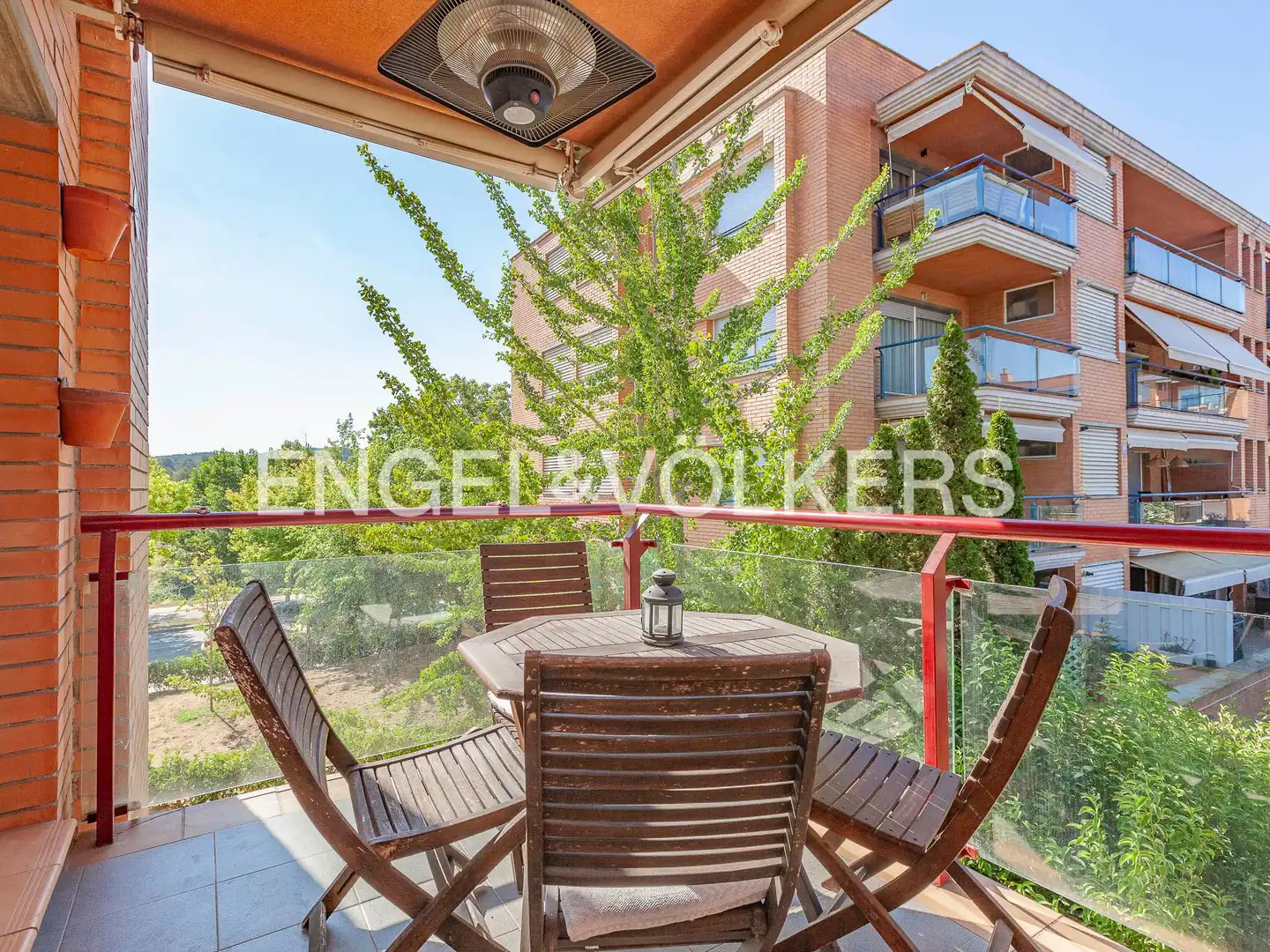 Terrassa de Pis de lloguer en Sant Cugat del Vallès amb Calefacció, Jardí privat i Parquet