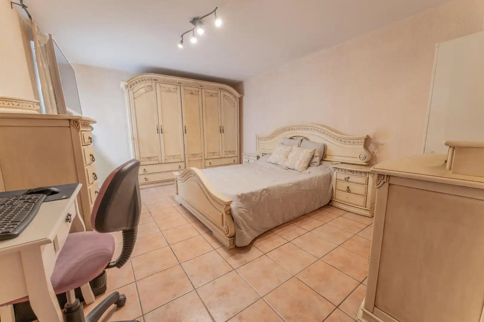 Bedroom of Flat for sale in Elche / Elx  with Air Conditioner, Furnished and Balcony