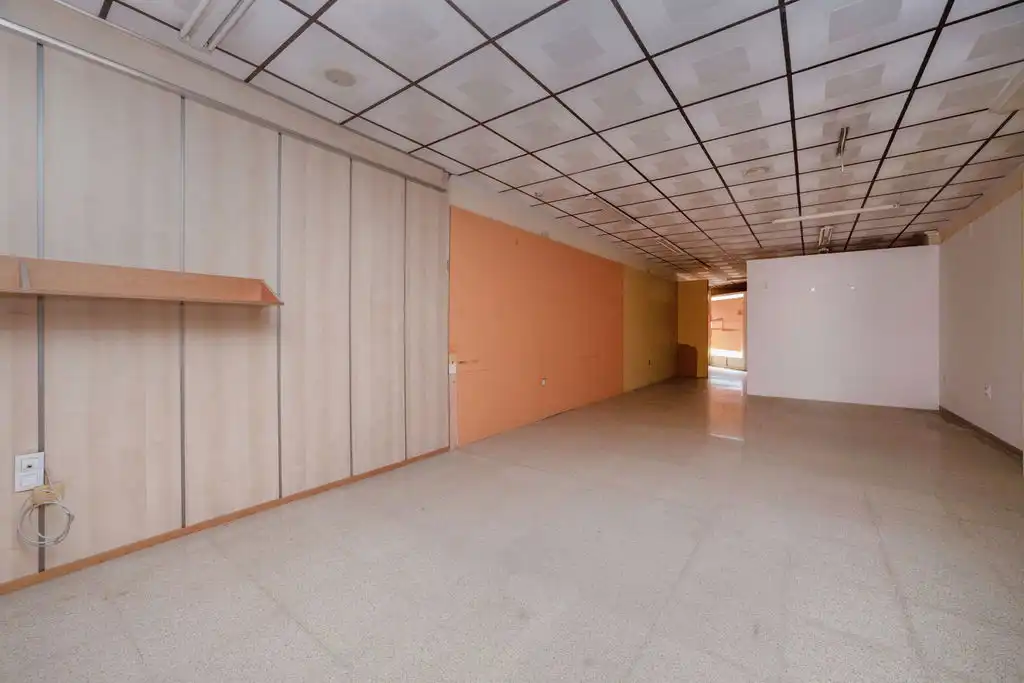 Local comercial en venda a C/ Canalejas, imagen 4