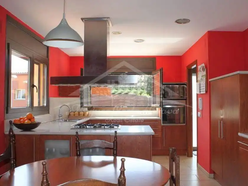 Cocina de Casa o chalet en venta en Begur con Calefacción, Jardín privado y Terraza