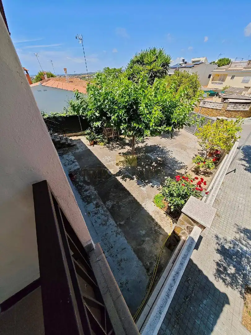 Jardí de Casa o xalet en venda en Vilanova i la Geltrú amb Calefacció, Jardí privat i Terrassa