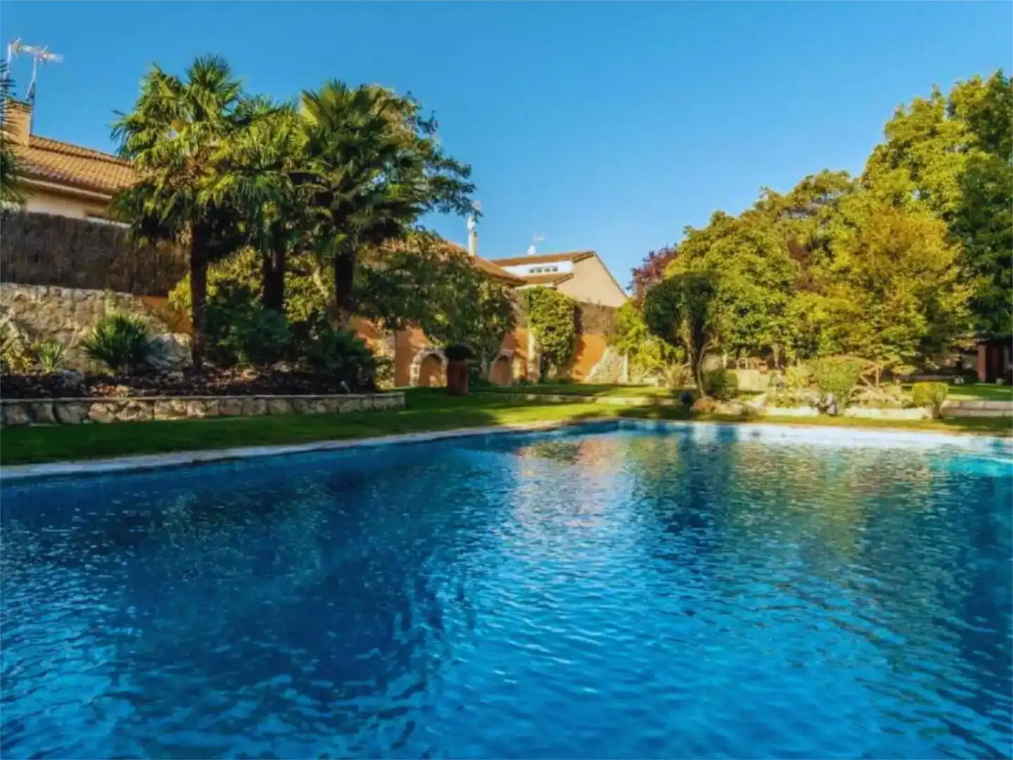 Piscina de Piso en venta en Carabaña con Jardín privado, Piscina y Amueblado