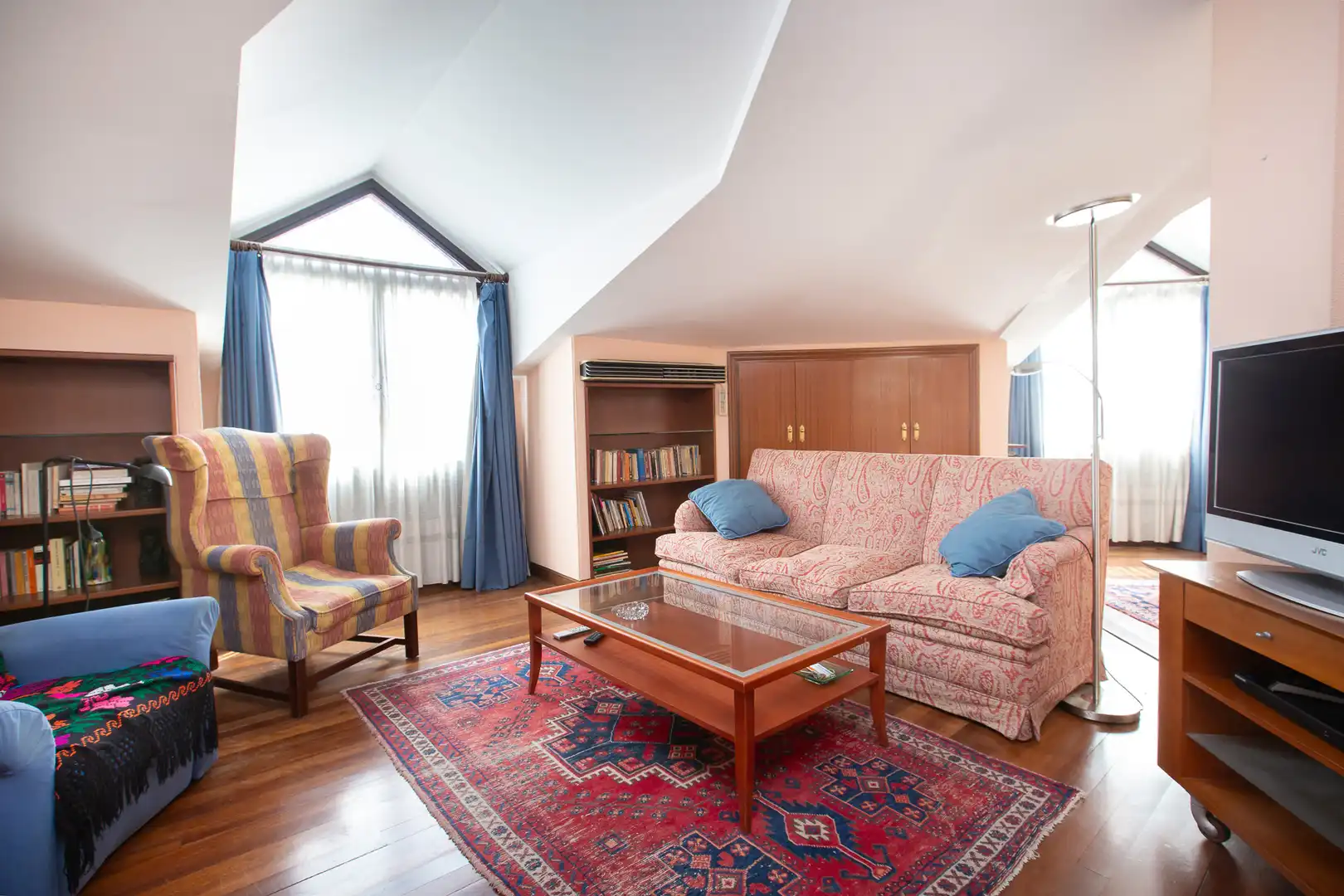 Sala de estar de Piso en venta en Bilbao  con Aire acondicionado, Calefacción y Parquet