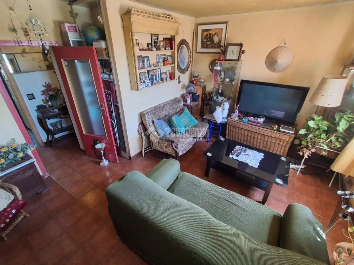 Sala d'estar de Pis en venda en Madrid