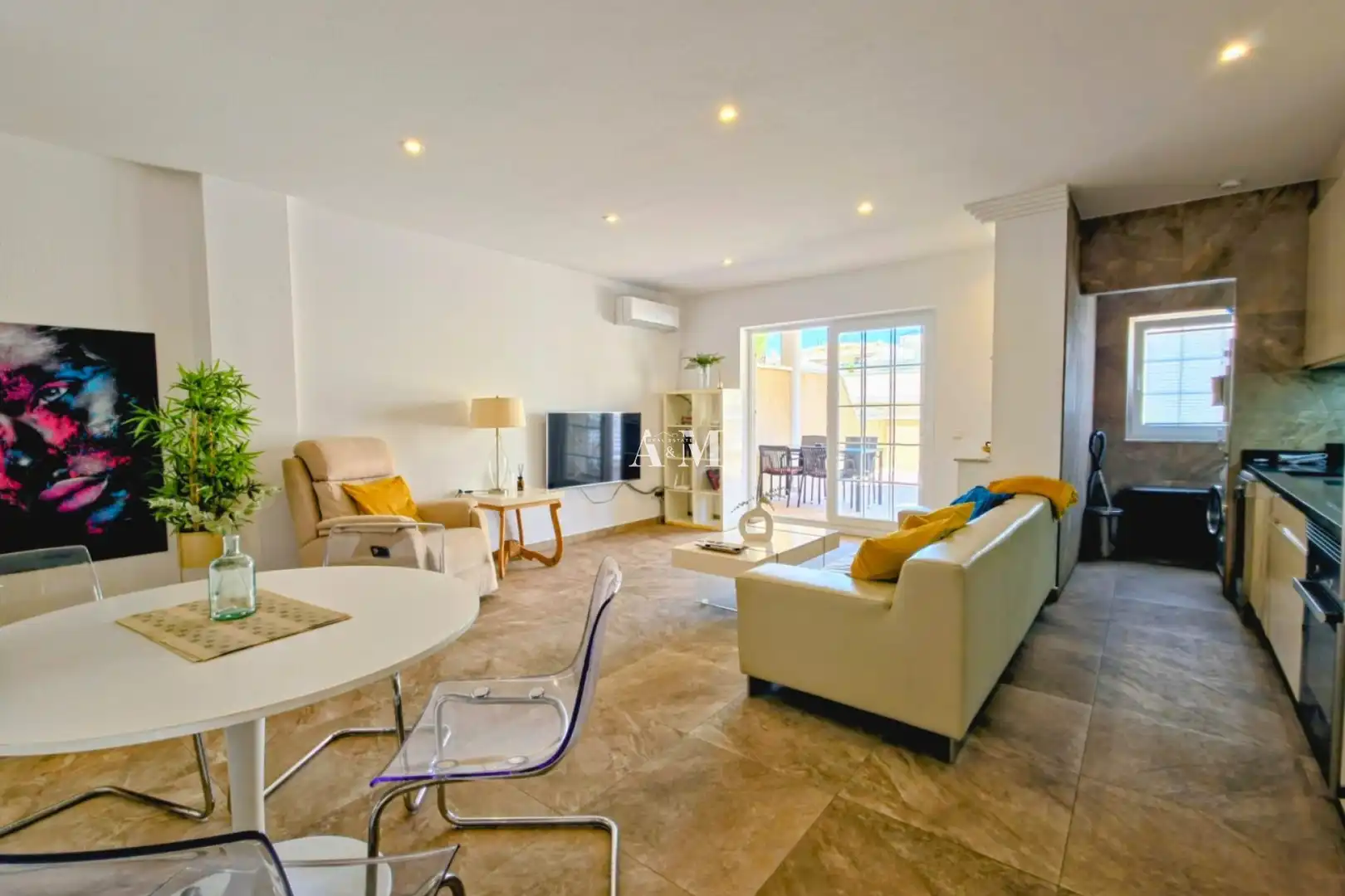Wohnzimmer von Wohnung zur Miete in Guardamar del Segura mit Klimaanlage, Heizung und Terrasse