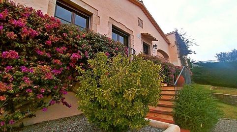 Si buscas una casa con carácter, con vistas al mar, no muy lejos del pueblo y no muy grande, esta es tu casa!, imatge 2