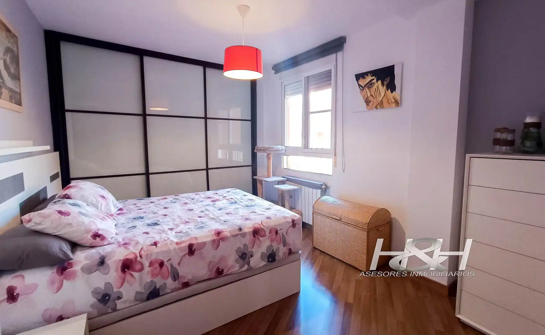 Habitación de Ático en venta en Burjassot con Aire acondicionado y Balcón