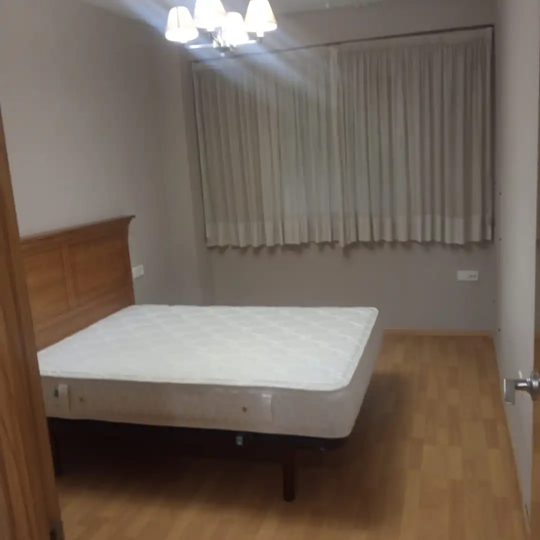 Bedroom of Flat for sale in Córdoba  with Air Conditioner, Terrace and Storage room
