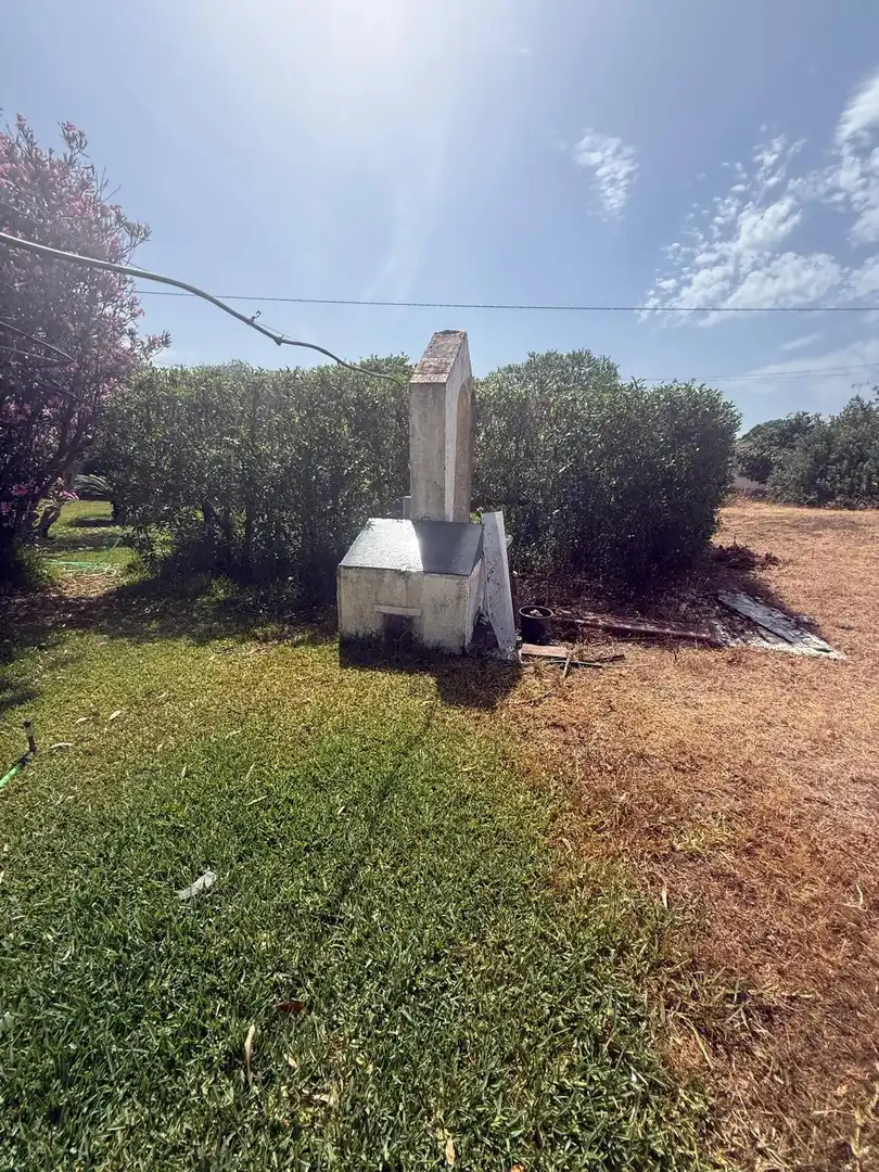Vista exterior de Casa o xalet en venda en Vejer de la Frontera amb Aire condicionat, Calefacció i Jardí privat