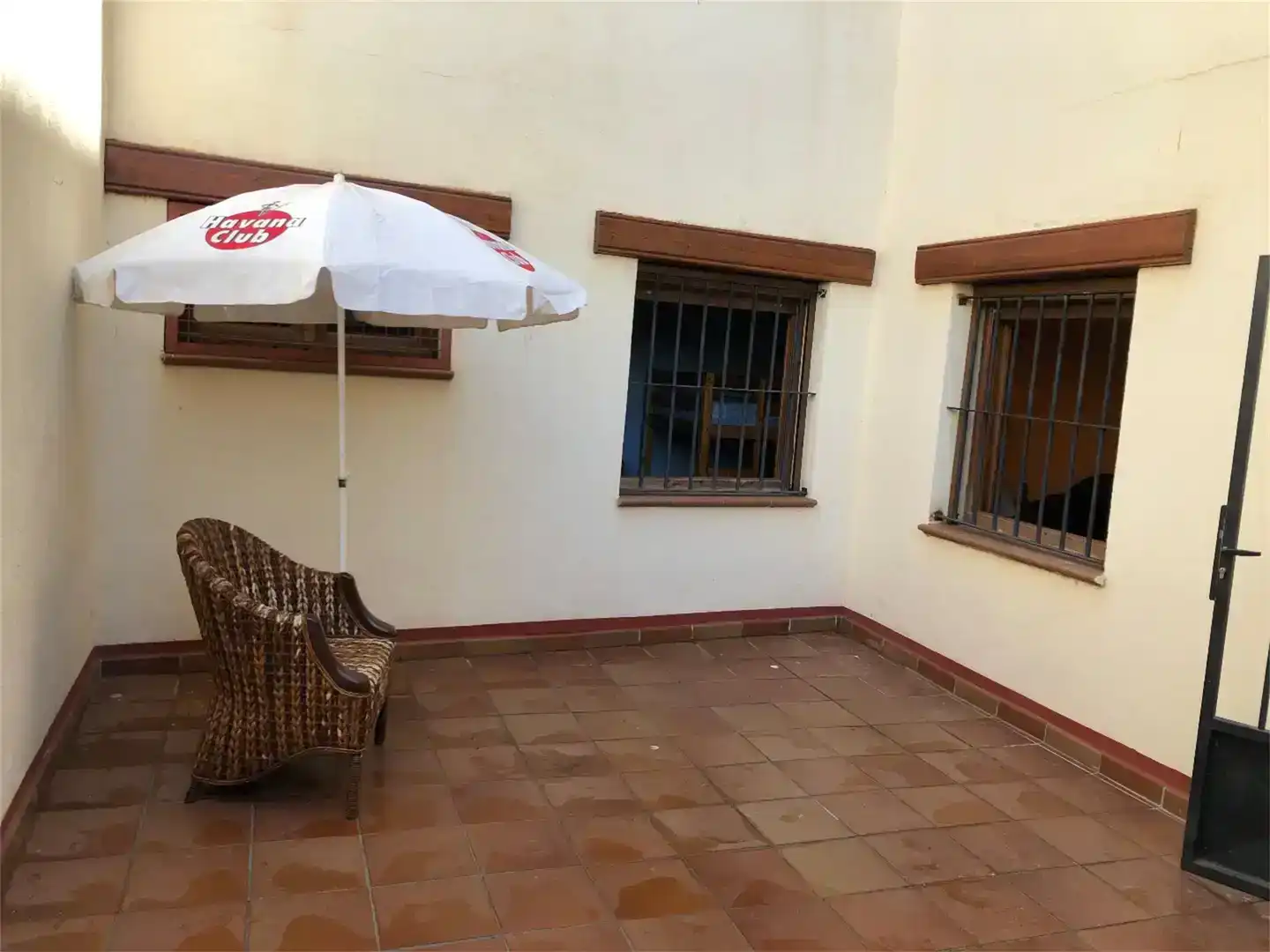 Terraza de Piso en venta en Mora de Rubielos con Jardín privado, Trastero y Amueblado