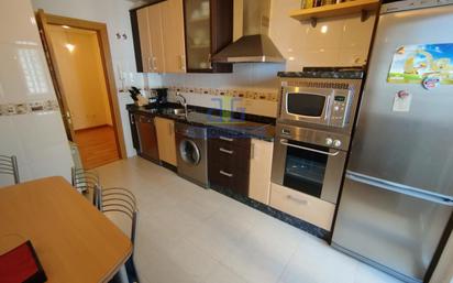 Kitchen of Flat for sale in Villaquilambre  with Heating, Parquet flooring and Terrace