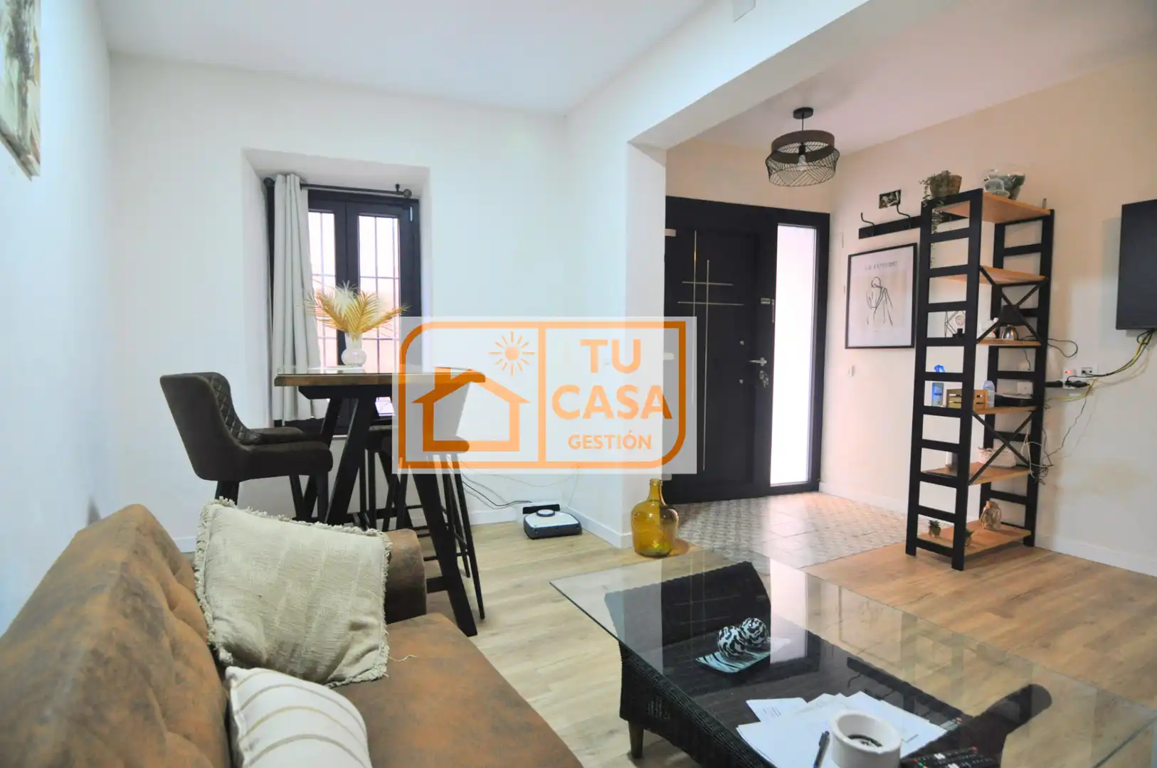 Living room of Detached homes for sale in Cáceres  with Parquet flooring, Oven and Washing machine