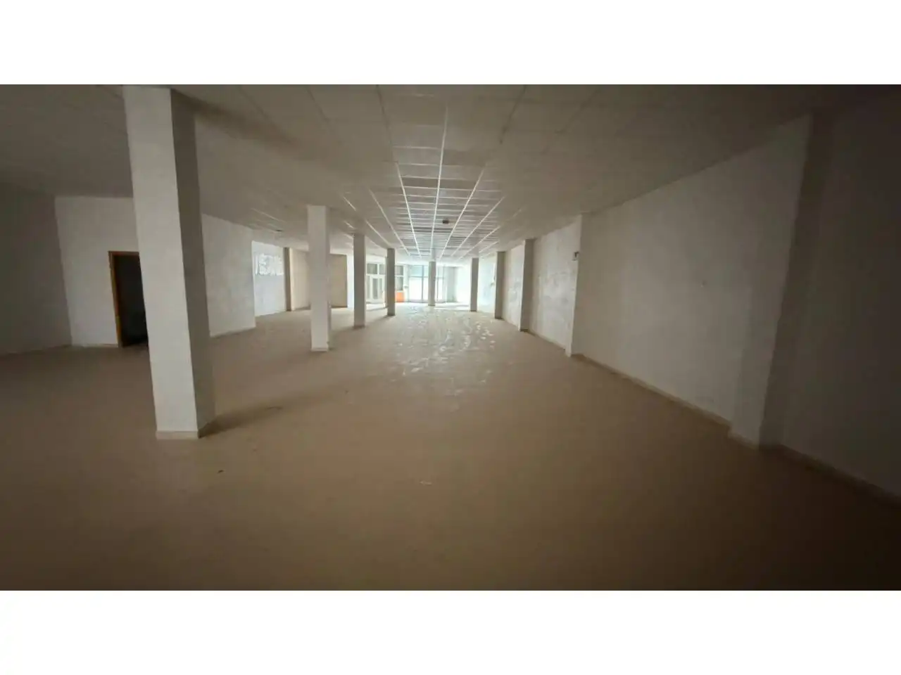 Business premises for sale in Caudete, imagen 4