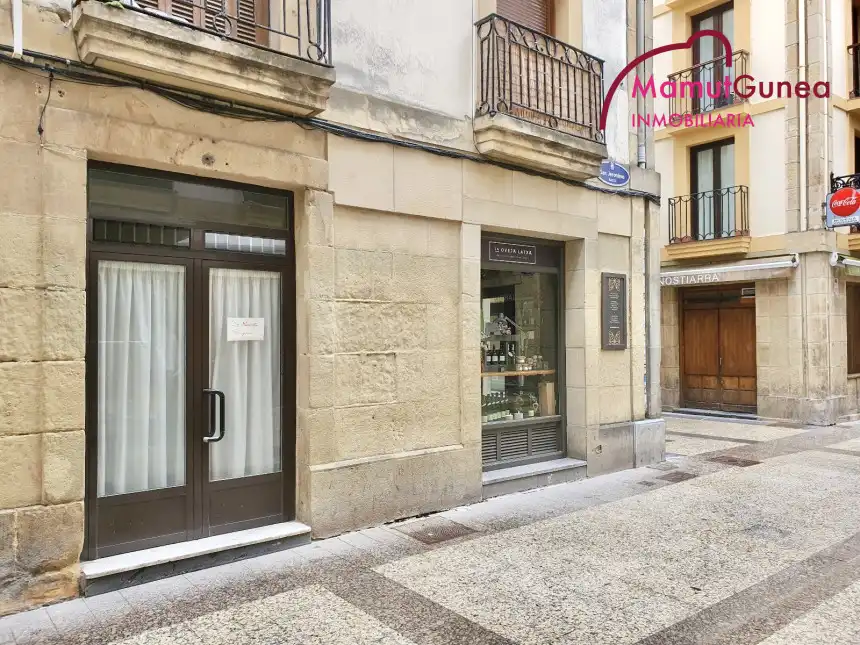 Außenansicht von Geschaftsraum zum Verkauf in Donostia - San Sebastián 