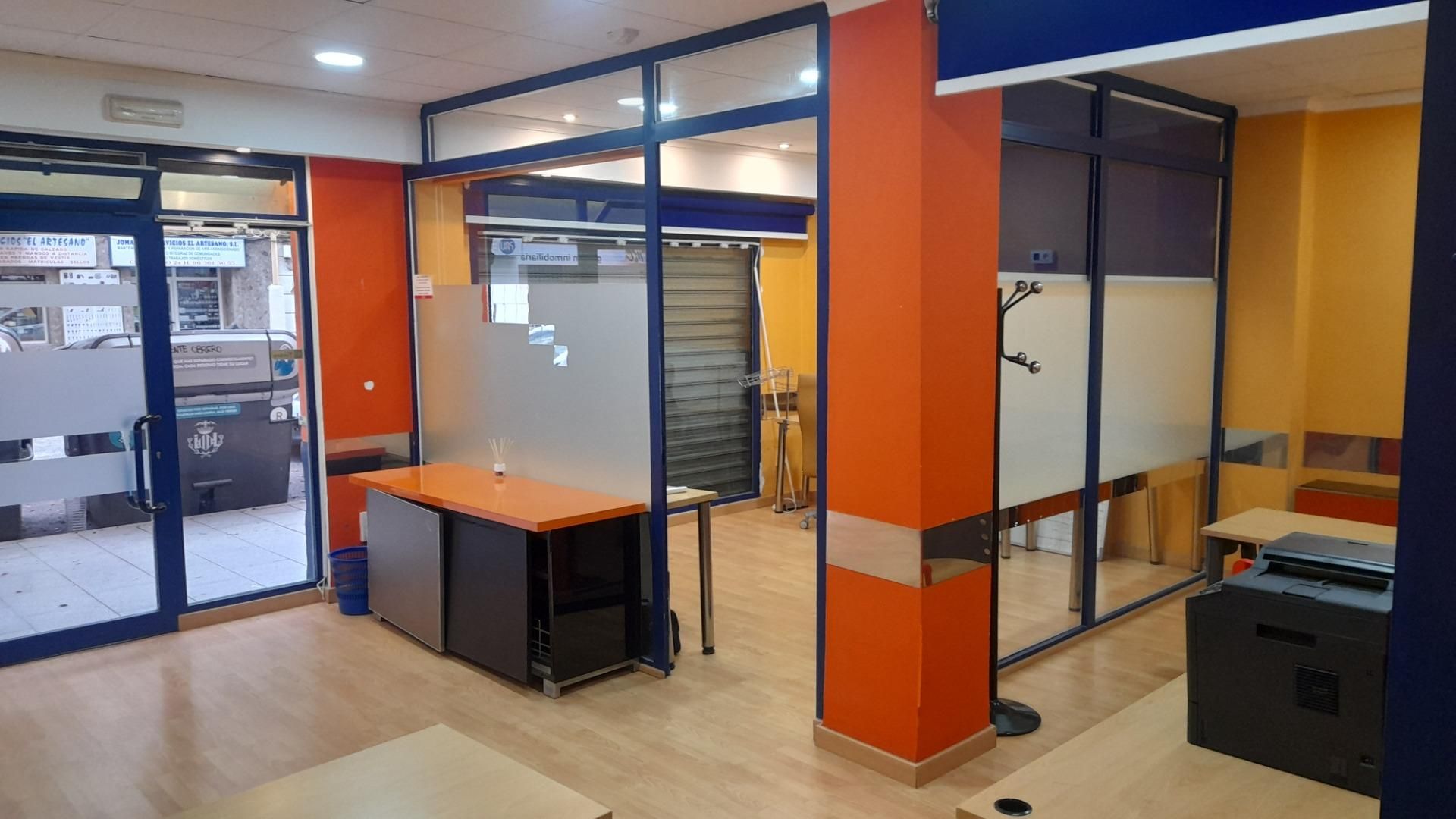 Local de lloguer en  Valencia Capital amb Aire condicionat