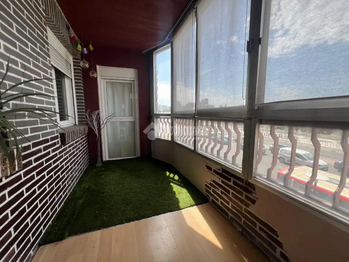 Balcony of Flat for sale in Zaragoza  with Heating, Terrace and Furnished