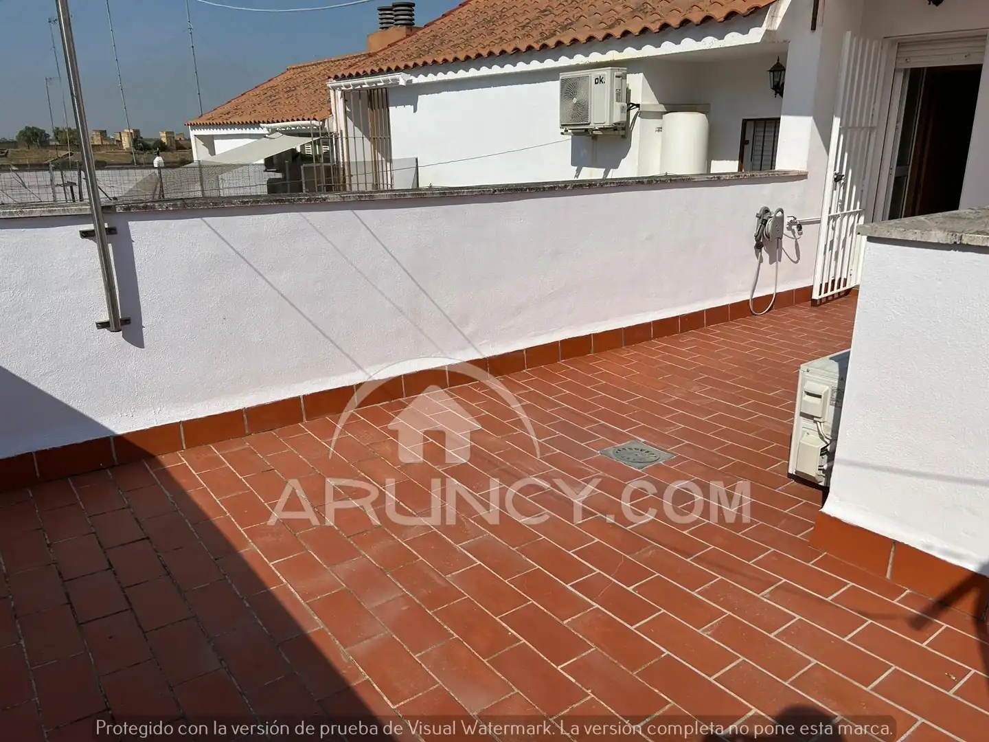Terraza de Dúplex de alquiler en Alcalá de Guadaira con Aire acondicionado y Terraza