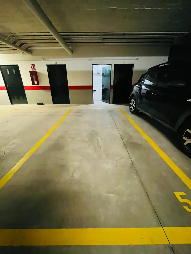 Parking de Piso en venta en Alhaurín de la Torre con Aire acondicionado, Trastero y Amueblado