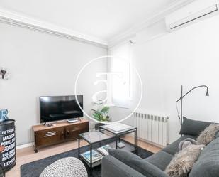 Living room of Flat to rent in  Barcelona Capital  with Air Conditioner, Heating and Furnished