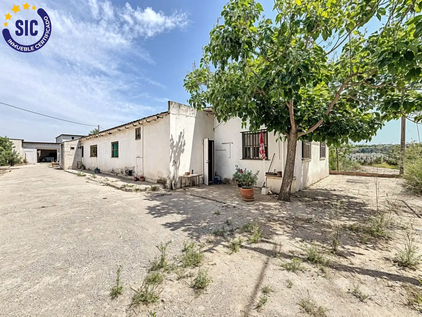 Vista exterior de Casa o chalet en venta en Llocnou d'En Fenollet con Terraza