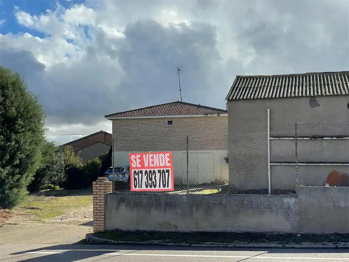 Casa o xalet en venda en Castronuevo amb Jardí privat, Traster i Balcó