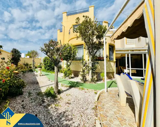 Chalet con piscina en venta en Orihuela Costa, imagen 6
