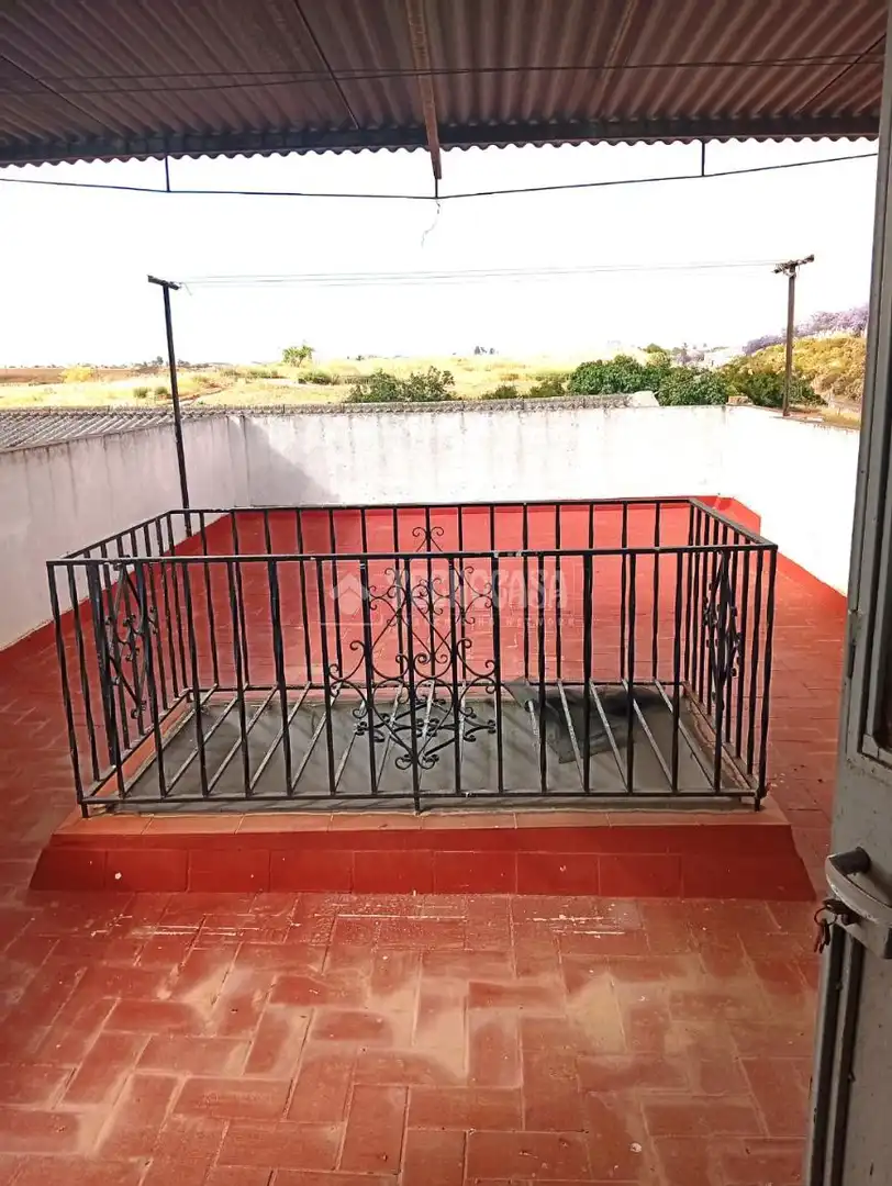 Terraza de Casa adosada en venta en Coria del Río