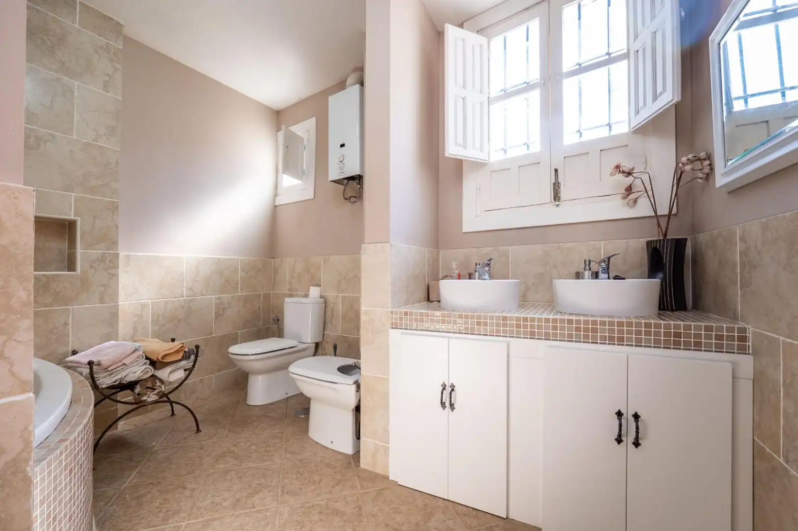 Bathroom of Houses for sale in Cacín  with Furnished and Balcony