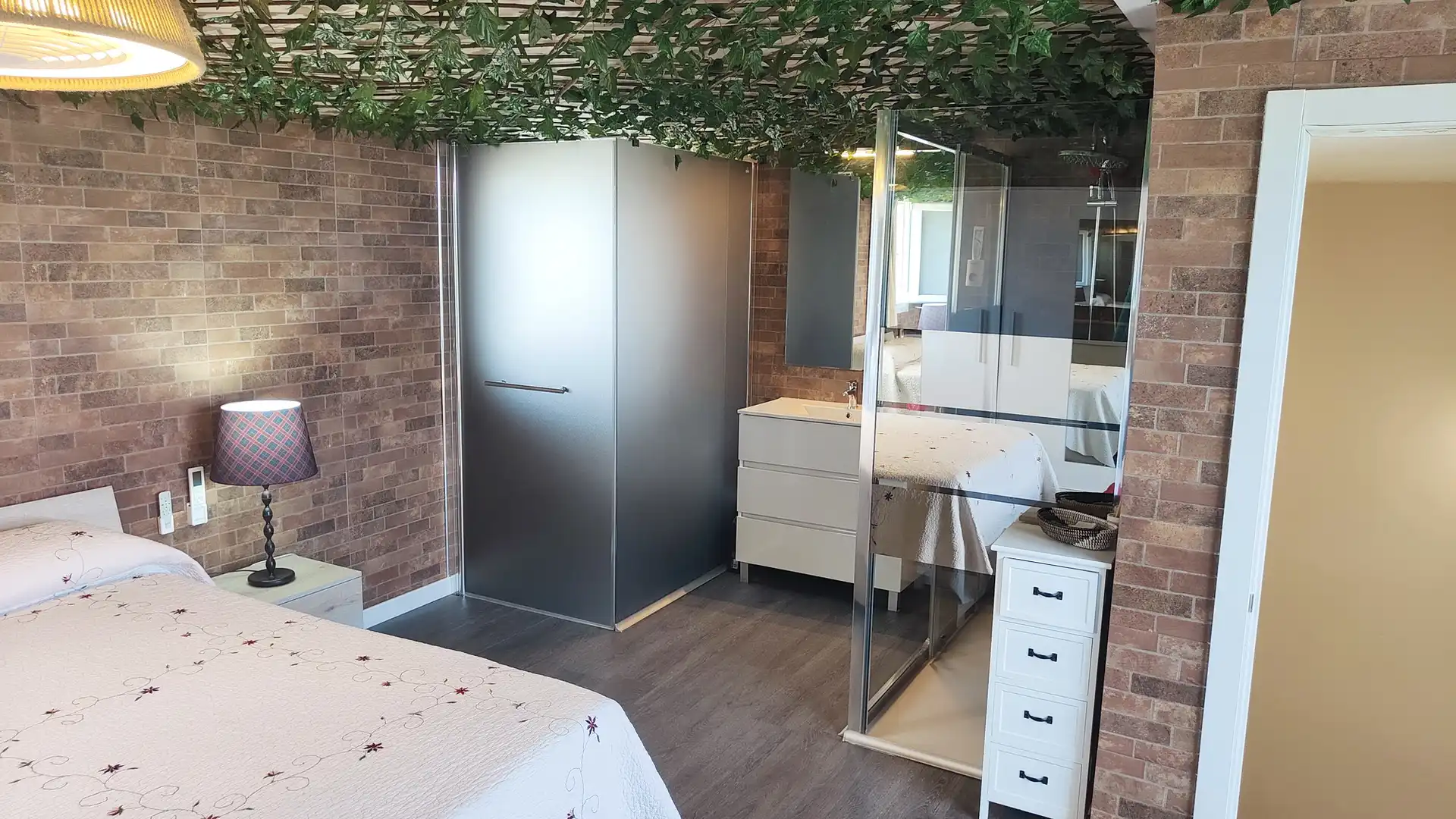 Schlafzimmer von Einfamilien-Reihenhaus zum Verkauf in Alcúdia mit Klimaanlage, Heizung und Privatgarten